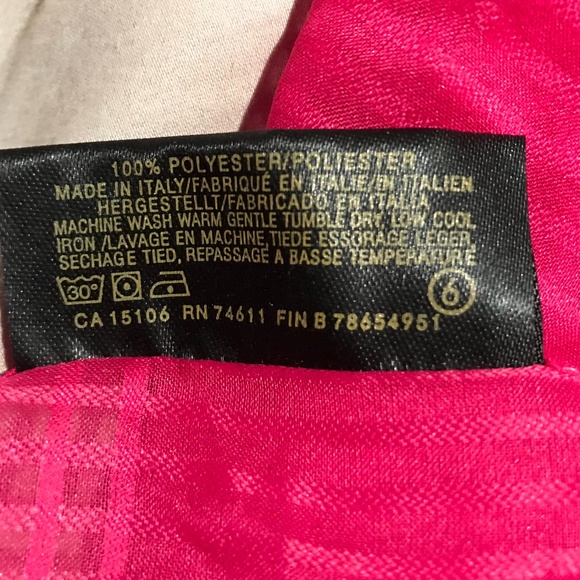 Bright Pink Sheer Scarf - Made in Italy - Picture 4 of 6